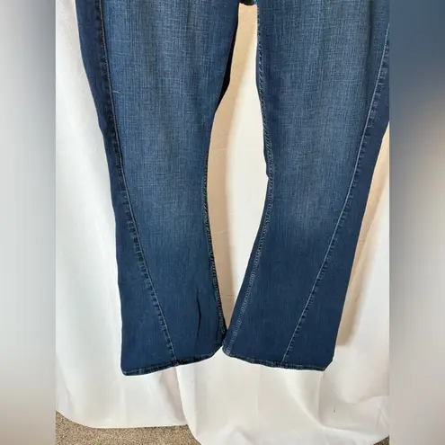 Shyanne Flare Bootcut Jeans Blue Denim Size 32x34” Western Wear EUC