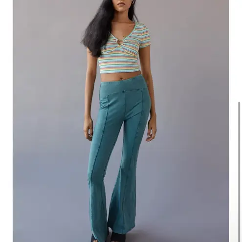 Urban Renewal UO Remnants Heart O-Ring Rainbow Top size Medium