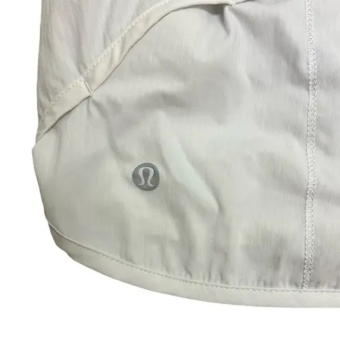 Lululemon Speed Up Low-Rise Lined Shorts 2.5” in White Size 4