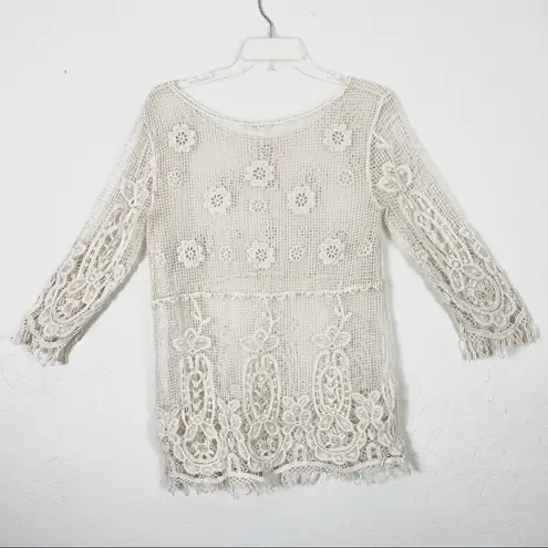 Offwhite Floral Crochet Lace 3/4 Sleeve Top with Fringe White