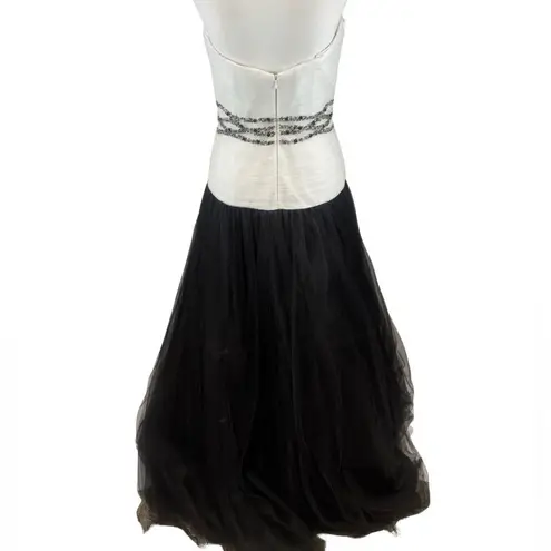 Jovani  stunning black & white strapless tulle princess ball wedding gown size 8