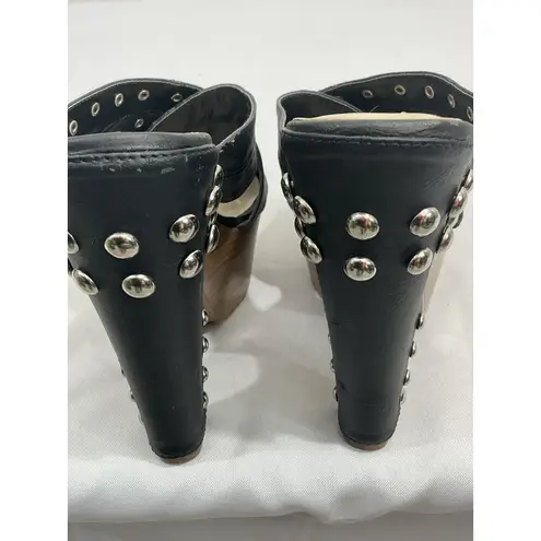 Yoki Womans Cessily 8 Black Studs Slip On Strappy Platform Mules NWOT