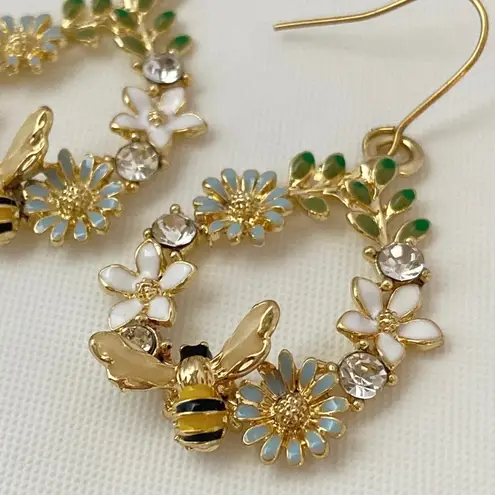 Honey Bee Flower Dangle Drop Earrings for Women,Bee Earrings,Flower Earrings,Fashion Jewelry Women Gifts Gold