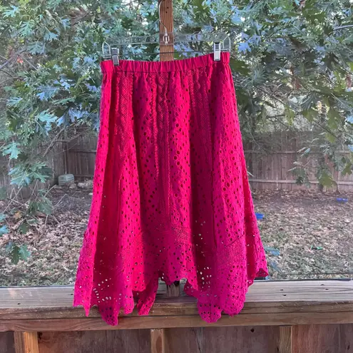 Chelsea & Theodore Women's Hot Pink Eyelet Pull On Skirt Size S. NEW