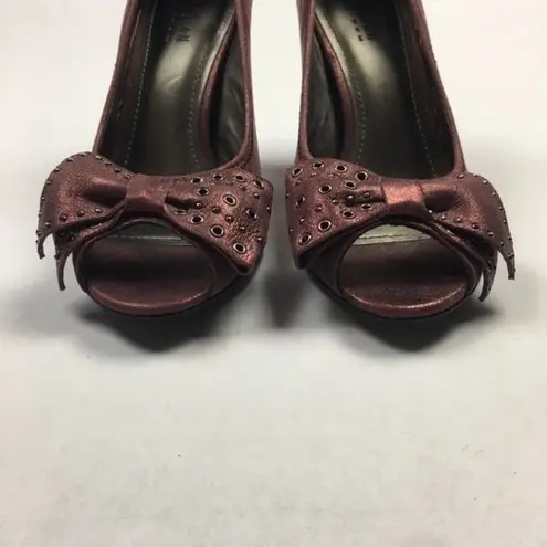Parisian Kennedy Studded Bow‎ Peep Toe Heels Red Size 9