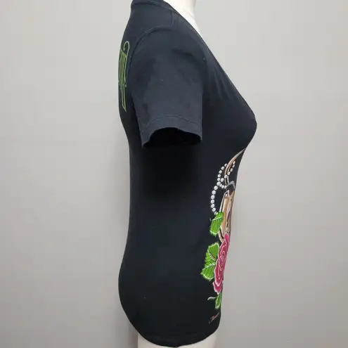 Steadfast Brand black tattoo graphic vneck tee size small