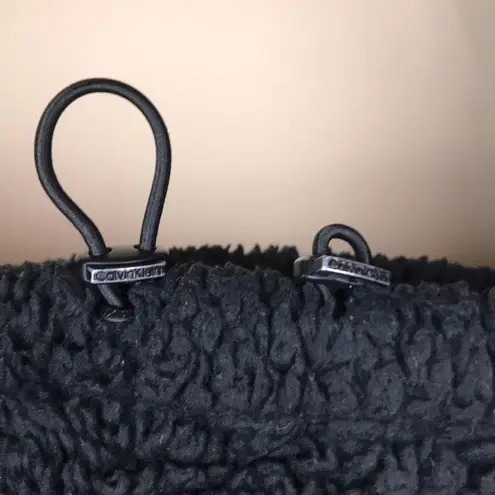 Calvin Klein Performance Women’s Teddy Sherpa Fleece Cropped Quarter Zip Sweater Black Size L