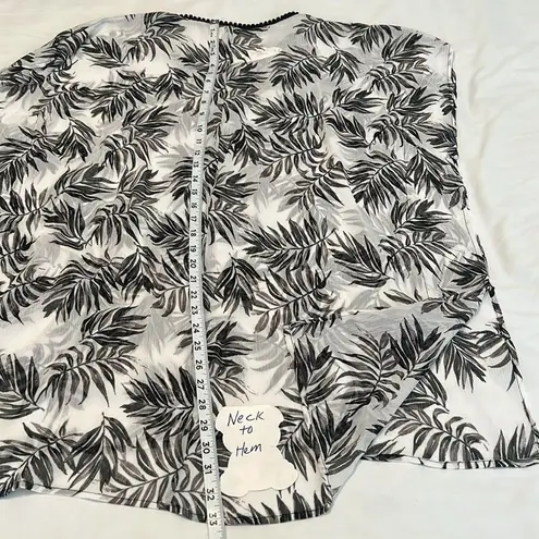 NWT mynah size small black and white leaf print swim coverup kaftan