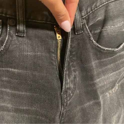 MOUSSY VINTAGE Velma Distressed Skinny Jeans
In FADED BLACK SIZE 24