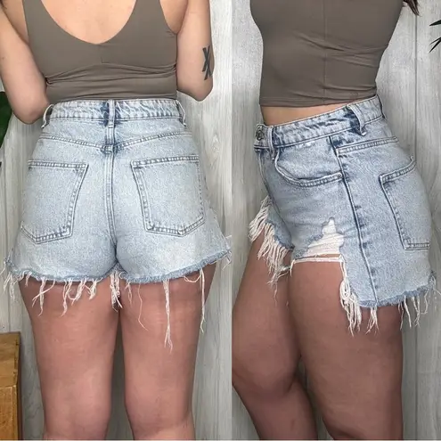 ZARA  High Rise Distressed Ripped Denim Shorts size 4