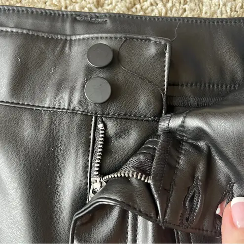 Tinseltown NWT Faux Leather Pants Size 9 High Waist Wide Leg Black D2