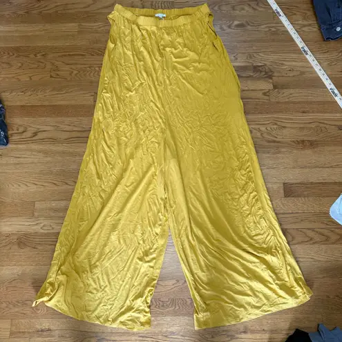 Bellatrix Plus Size Off Shoulder Wide Leg Jumpsuit‎ 1XL Yellow