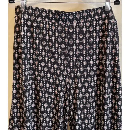 Liz Claiborne  Career Large Pull On Wide Leg Pants Black‎ Geometric Print Stretch
