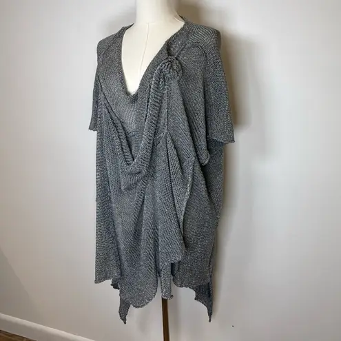 B & K Moda Boutique Open Weave Asymmetrical Pullover Sweater Top O/S Fits Most Silver Size undefined