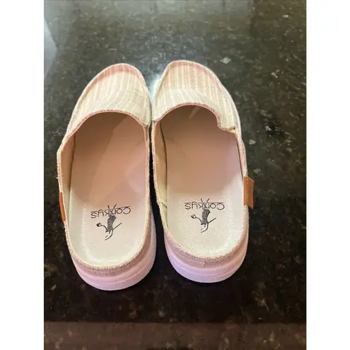 Corkys Pontoon Slip On Shoes Sz 7 Loafers Lightweight Boat Neutral Beige NEW Tan