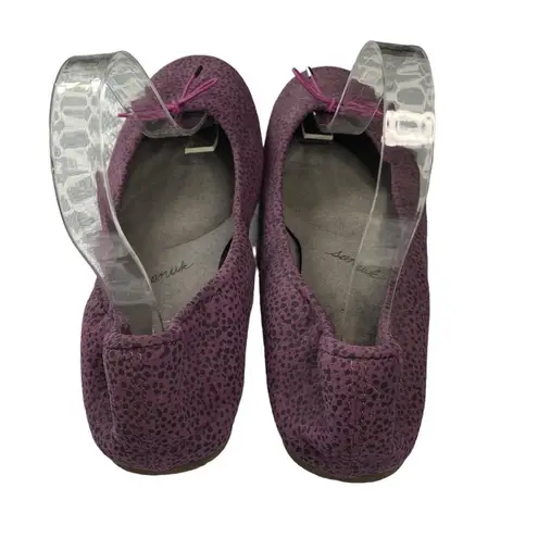 Sanuk  Prima Yoga, purple Animal Print,scrunched,Traction Ballerina Flats Size 8