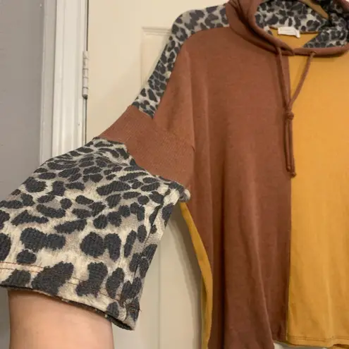 Perfect Peach Ribbed Pullover Brown Cheetah 2X Hoodie. 2629 Size XXL