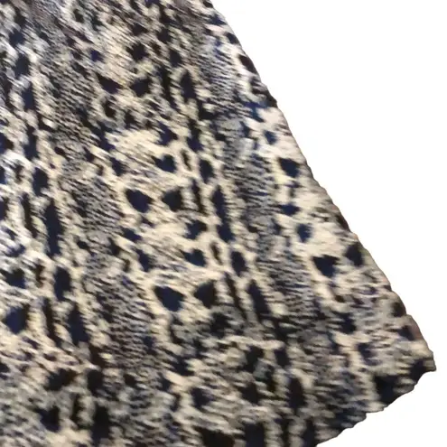 Katherine Barclay Montreal Blouse Womens L Used Blue Print