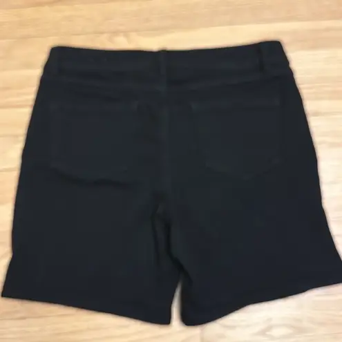 Artisan NY women’s shorts