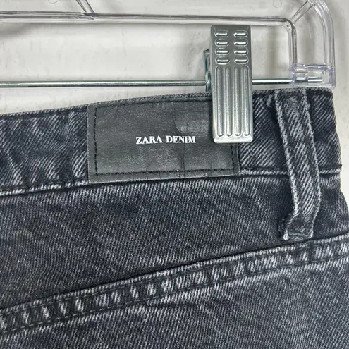 ZARA  Acid-Wash black denim high-waist straight leg raw hem jeans  Size 8 US‎