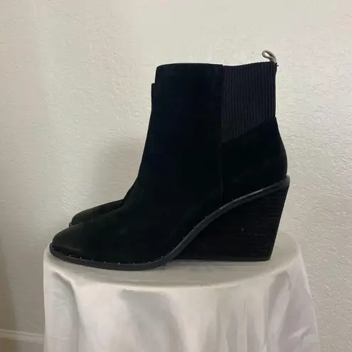 DR SCHOLLS ORIGINAL COLLECTION Black Be Free Almond Wedge Booties Boots 10