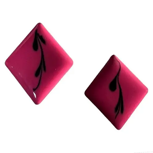 Women's Diamond Shaped Earrings Stud Jewelry Flat Back Hot Pink Accessory