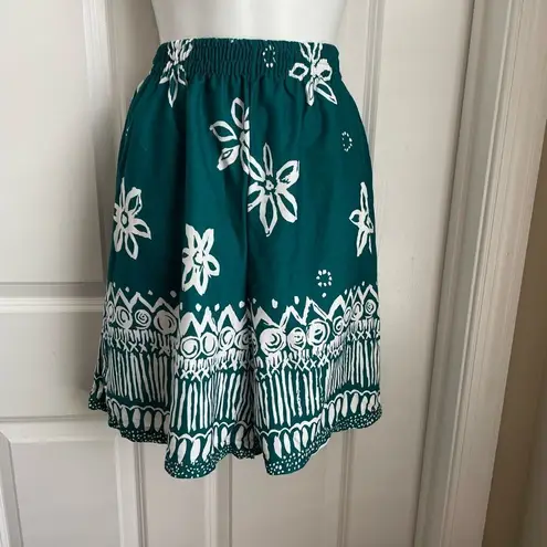 American Weekend Floral Bermuda Shorts XL Green White