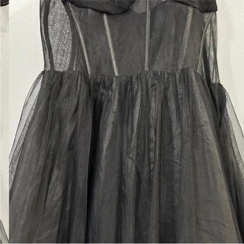 Betsy & Adam Bustier Bodice Mesh Gown 14 thumbnail 4