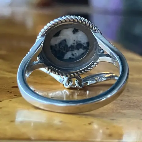 White Buffalo Turquoise Sterling Silver Feather Ring Size 8 Black