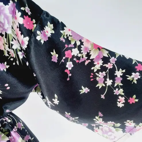 Silky Satin Robe Floral Pattern Kimono Short Black Size Small