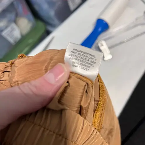 MISA Los Angeles MISA Los Angles Lightweight Joggers Size XS Brown Crinkle Texture Windbreaker