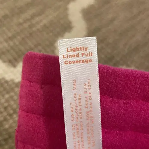 Cacique bra, size 38G