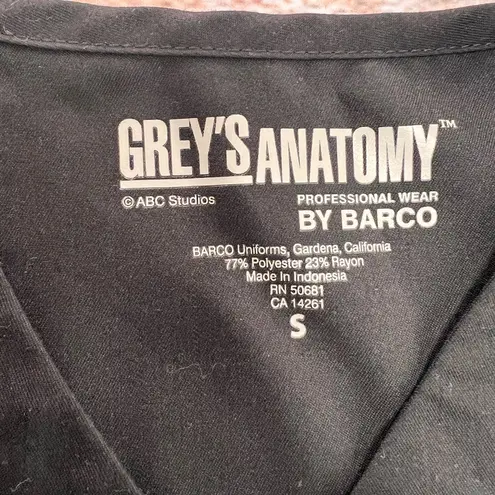 Grey's Anatomy  by Barco black‎ nursing scrub top size s