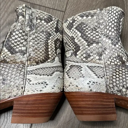 Miron Crosby Python Heeled Western Ankle Boots Size 6 Gray