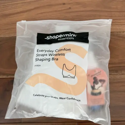 Shapermint Essentials Everyday Comfort Straps Wireless Shaping Bra XL White Size 1X