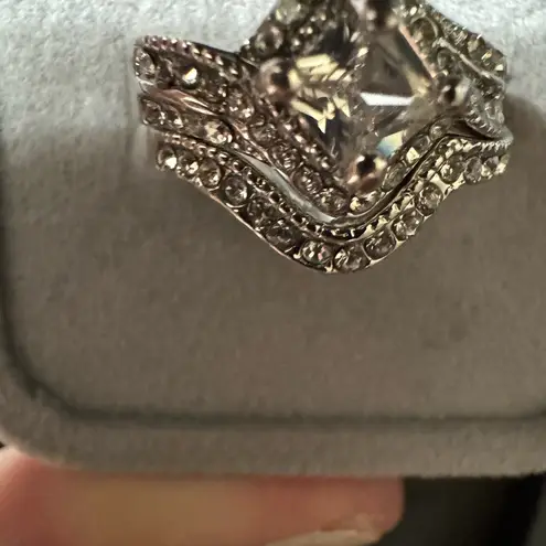 Elegant Teardrop Ring, pink stone bracelet, square ring set Silver