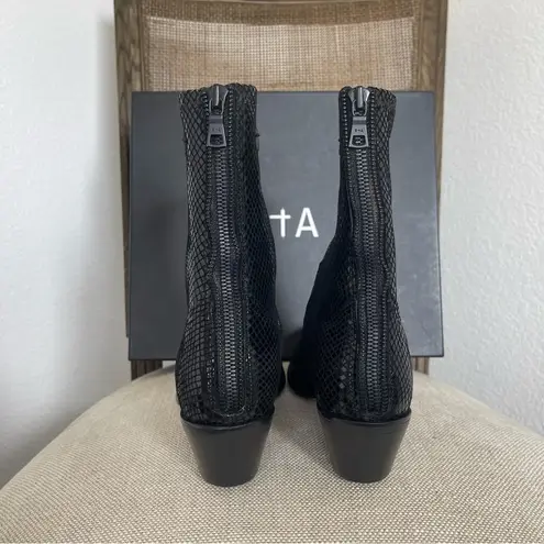 NIB RTA WOMEN SHORT COUNTRY WESTERN BLACK PATENT LEATHER BOOTS SZ 36 6