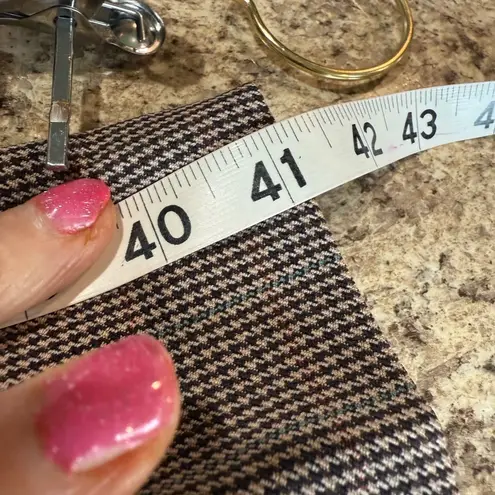 Roz & Ali Gray Ankle Cropped Pants