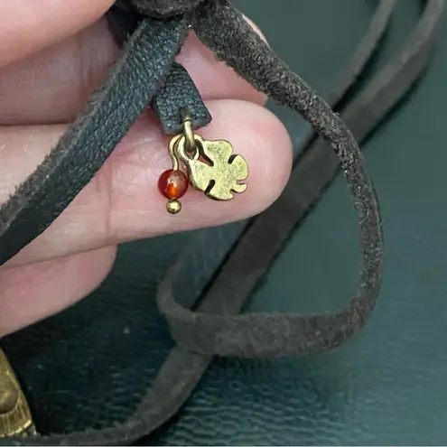 Lucky Brand  Red Carnelian Brass-tone Large Pendant Leather Cord 26” Necklace