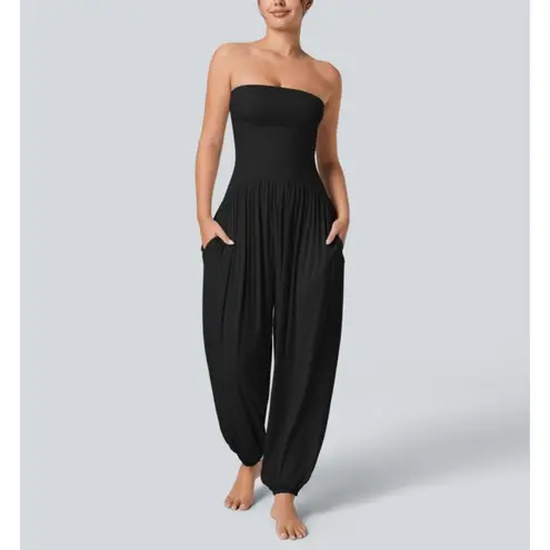Halara NWT Tube Top Style Side Pocket Jumpsuit SIZE S. Haram style. Stretchy!