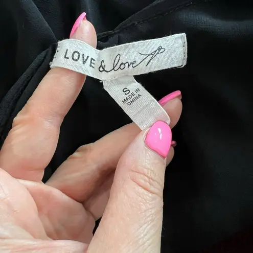 Love & Love Black Sleeveless Camisole Blouse Size Small