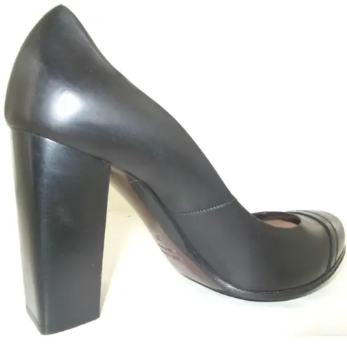 Vero Cuoio CoSTUME NATIONAL Italian Leather Pumps