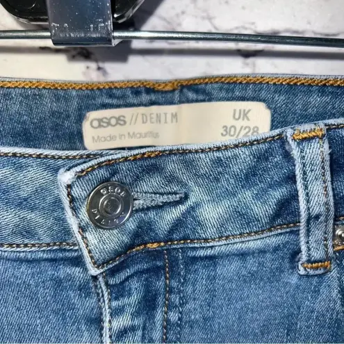 ASOS  Women’s Medium Wash Skinny Leg Denim‎ Jeans Size 30/28
