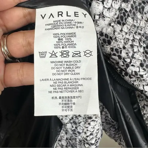 Varley NEW Highland Jacket Womens XS Snake Print Hooded Full Zip Puffer Coat