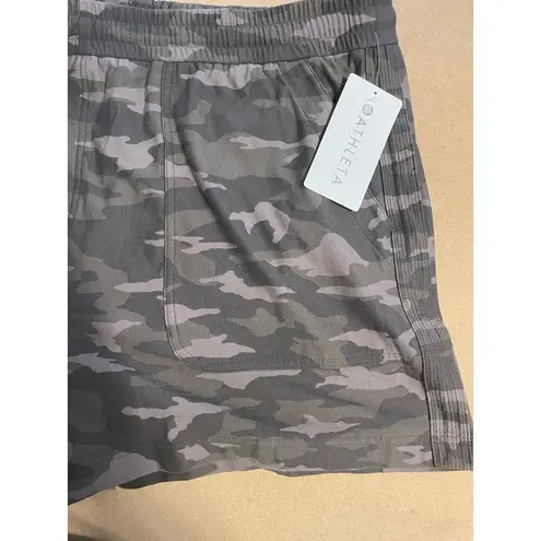 Athleta NWT  Camo Farallon Shorts Womens Size 25 Drawstring Cotton Spandex