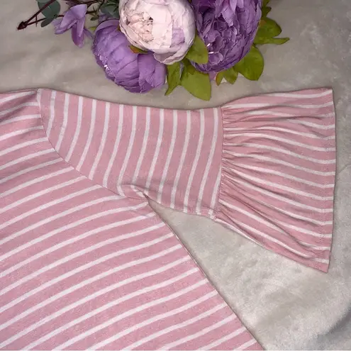 Reborn J Boutique Pink and White Bell Sleeve Top