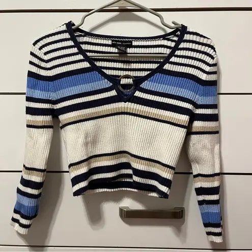 Y2K Stripe Cropped Sweater Size M