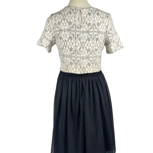 Anthropologie Weston  white laced top black tulle dress sz XS short sleeve