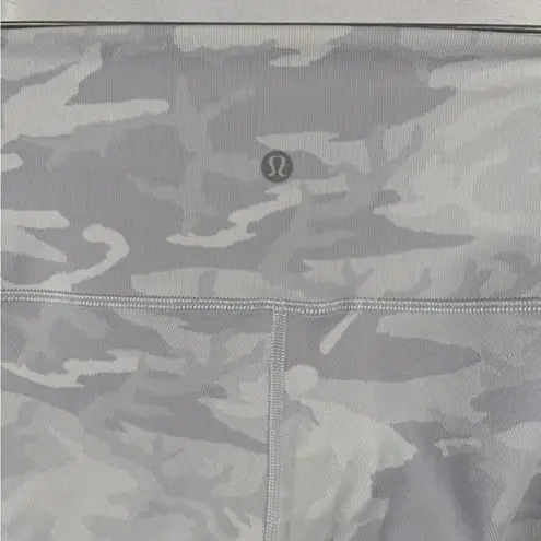 Lululemon  Leggings Womens Wunder Under HR Tight Camo White Yoga Size 8