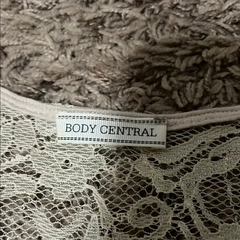 Body Central Cream Smocked Cap Sleeve Blouse